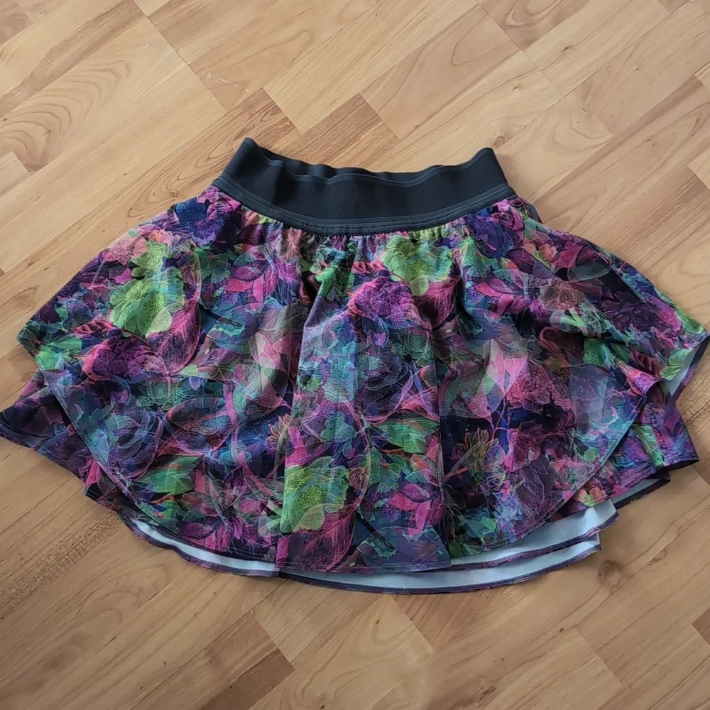 Lululemon Court Rival High-Rise Skirt 2 Vivid Floral Tone Multi